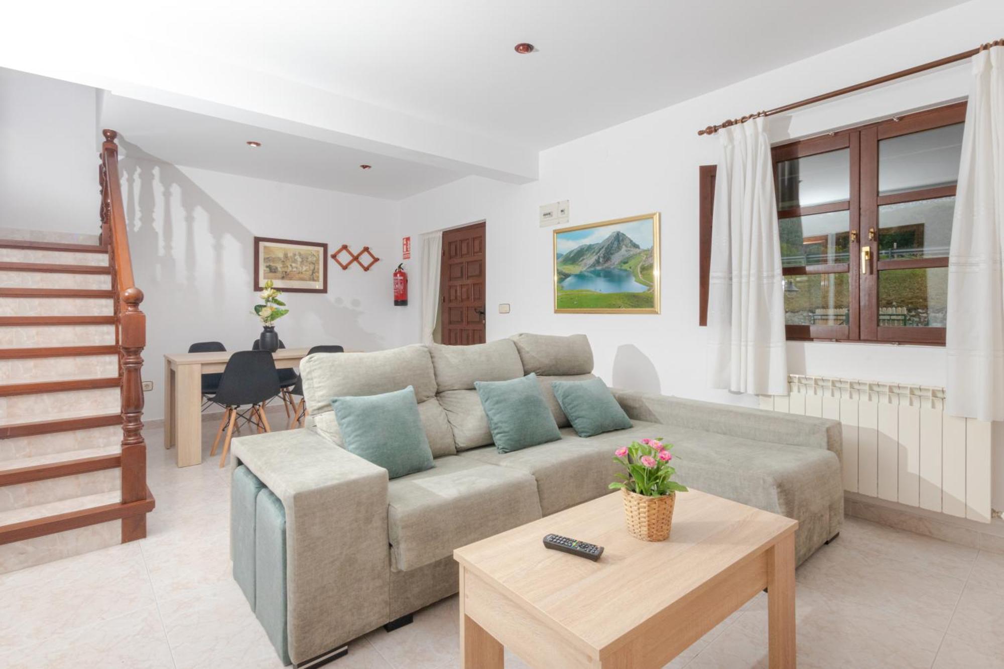 Apartamentos El Acebo Navés Rum bild